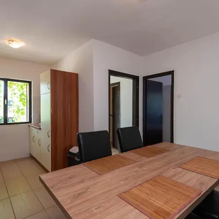 Appartement Ljiljana