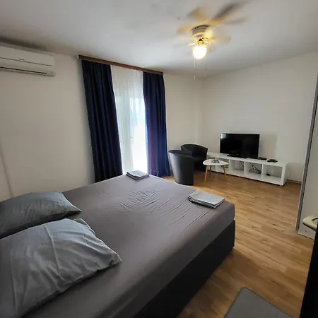 Ljiljana Apartamento *