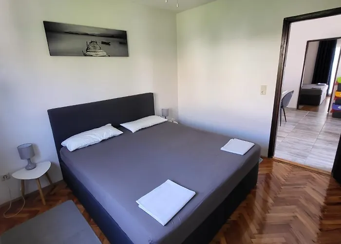 Ljiljana Apartamento *